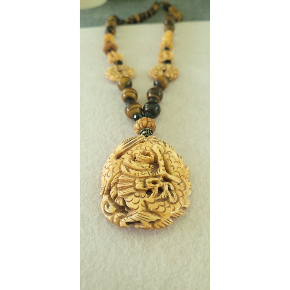 Carved Bovine Bone Tiger's Eye Bead Necklace Figural Pendant Black Accents 21in